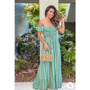 Dress Day Green Striped Off The Shoulder Maxi dress Size Small NWT